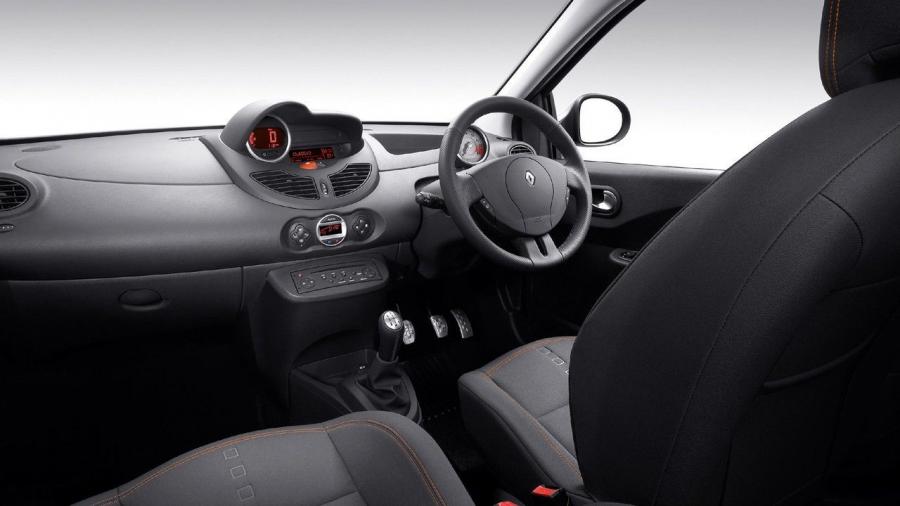  Renault Twingo RS 2008 года  (фото 68 из 143)